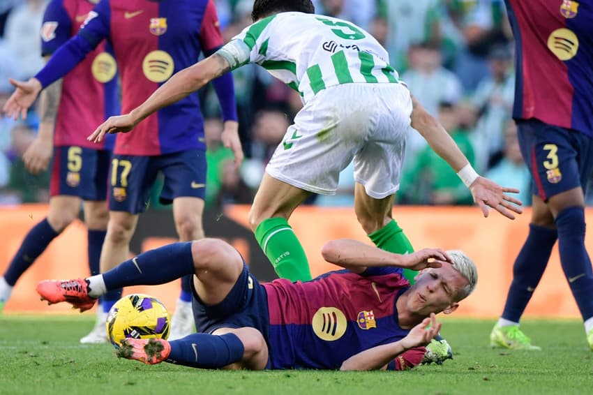 FBL-ESP-LIGA-REAL BETIS-BARCELONA