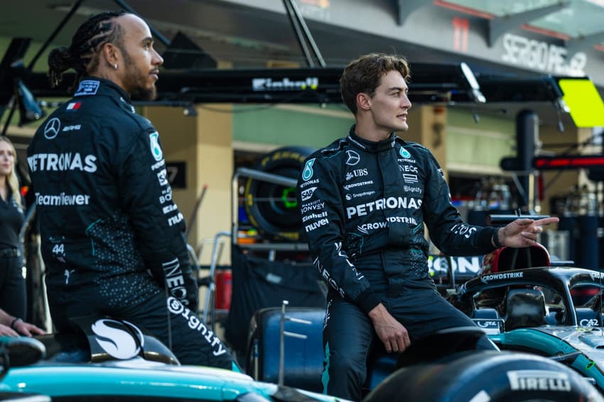 Lewis Hamilton e George Russell Andrej ISAKOVIC / AFP