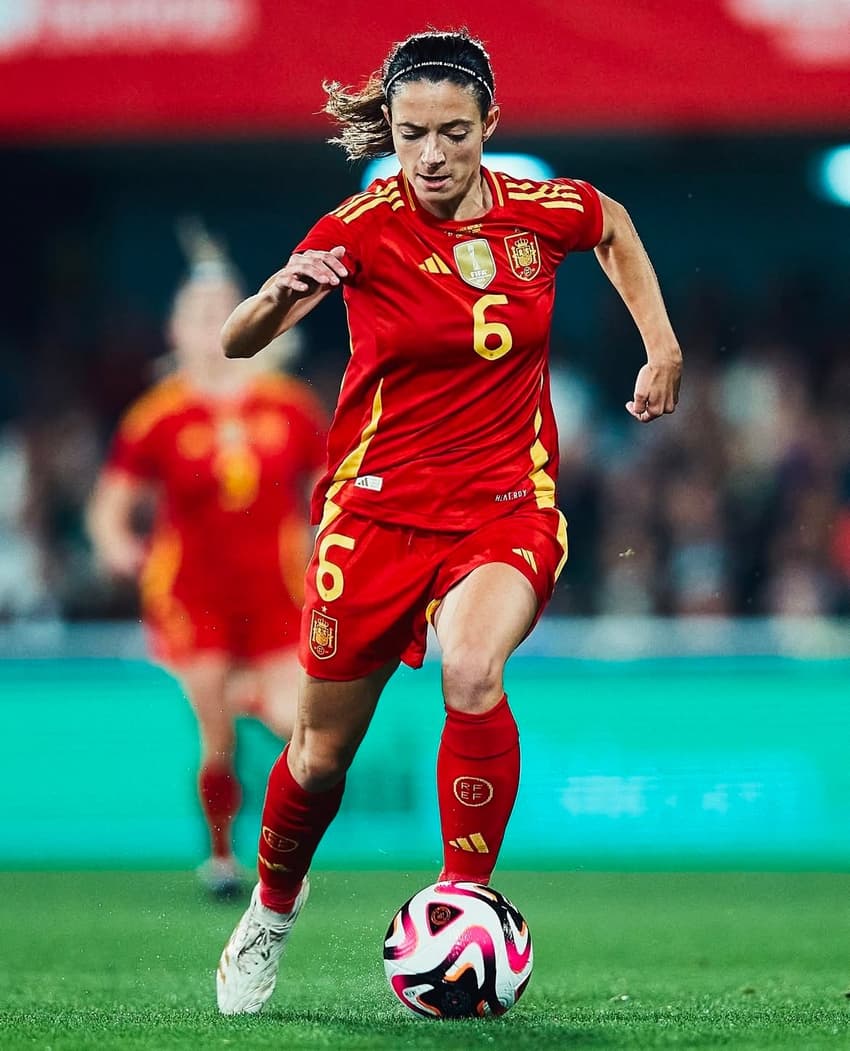 Aitana Bonmatí recebeu alta após diagnóstico de meningite viral e se apresentará a seleção espanhola nos próximos dias (Foto: Arquivo pessoal)