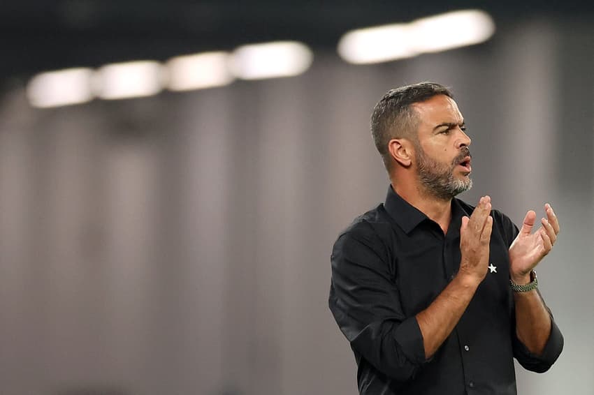 Artur Jorge, técnico do Botafogo