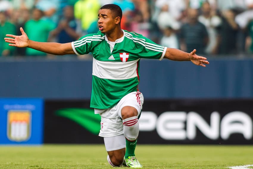 Gabriel Jesus foi o grande destaque do Palmeiras na Copinha de 2015 (Foto: Daniel Vorley/AGIF)