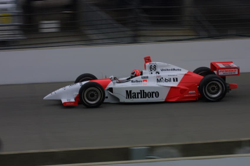 helio-castroneves-penske