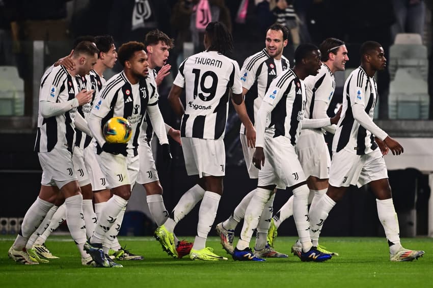 A Juventus vai a campo nesta terça-feira pelas oitavas de final da Copa da Itália, após vencer o Venezia; confira os destaques dos jogos de hoje (Foto: MARCO BERTORELLO / AFP)