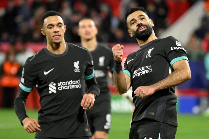 O Liverpool chega para o Boxing Day como o líder da Premier League (Foto: Josep LAGO / AFP)