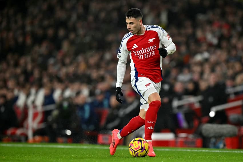 Gabriel Martinelli, jogador do Arsenal, em ação pelo Boxing Day (Foto: Glyn Kirk/AFP)