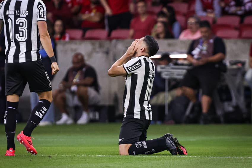 Savarino foi um dos destaques da campanha do Botafogo campeão brasileiro de 2024 (Foto: Maxi Franzoi/AGIF)