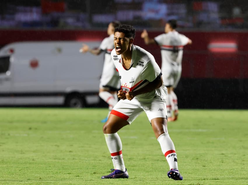 Ryan Francisco conquistou a Copa do Brasil sub-20 com o São Paulo.