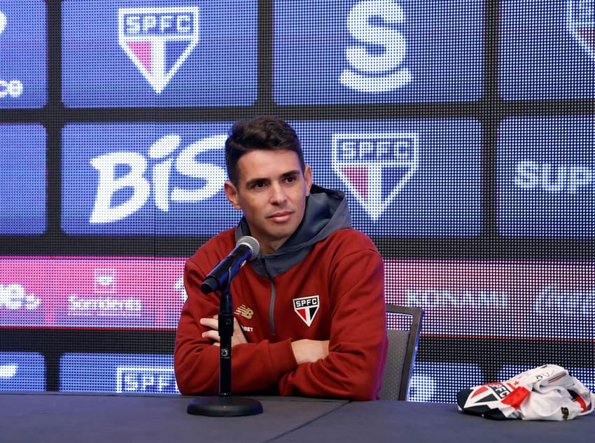 Oscar é apresentado no São Paulo