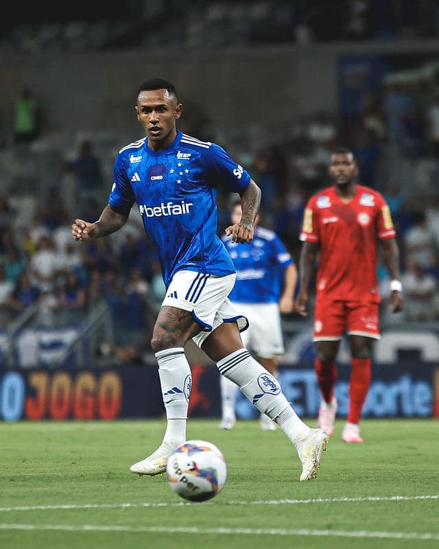 Atacante Marquinhos, do Cruzeiro, em jogo contra o Tombense, no Mineirão (Foto: Gustavo Martins/Cruzeiro)