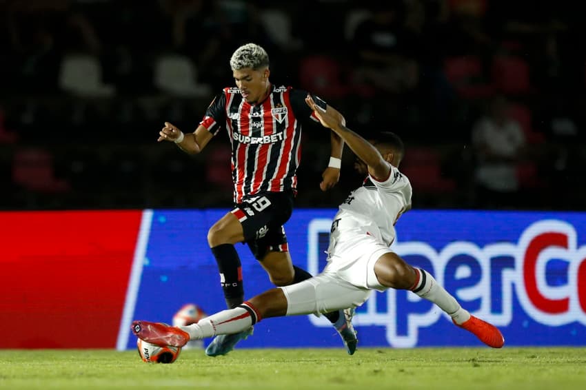 William Gomes atuou contra o Botafogo-SP pela abertura do Paulistão