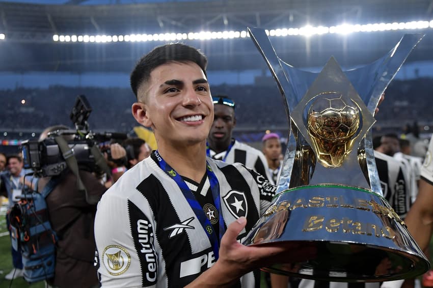 Thiago Almada, Botafogo