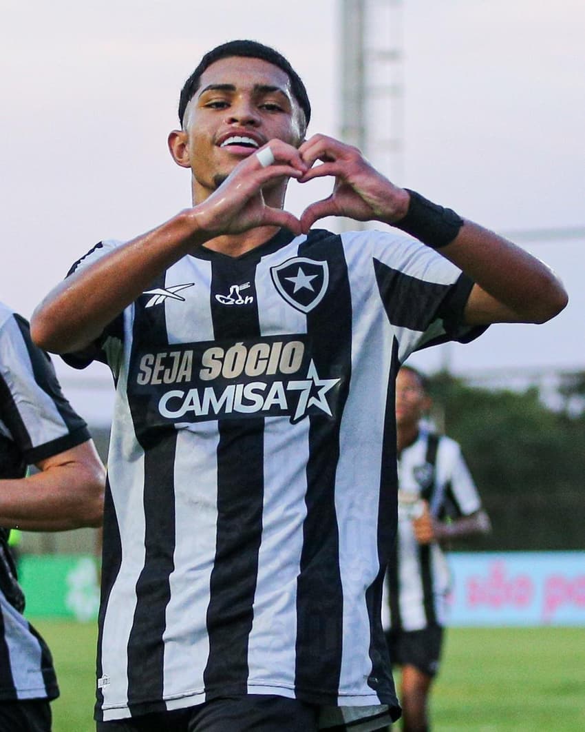 Caio Botafogo