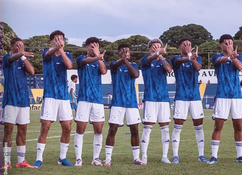 Cruzeiro copinha - Cruzeiro derrota Portuguesa e se classifica para oitavas de final