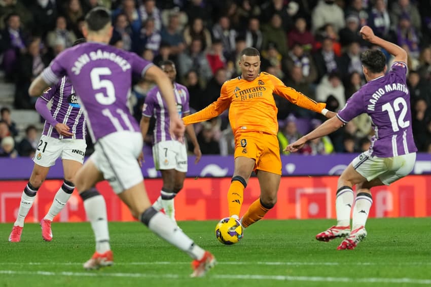 Mbappé em Real Madrid x Real Valladolid