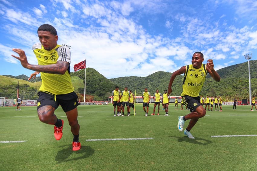 Flamengo treina no Ninho do Urubu