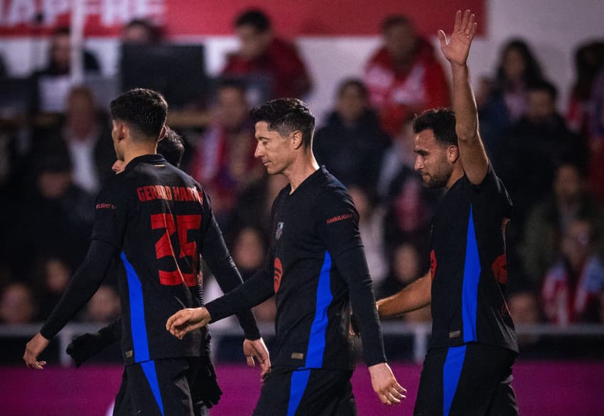 Time do Barcelona comemora o gol de Lewandowski diante do Barbastro, pela Copa do Rei (Foto: Reprodução/Instagram)    athletic bilbao barcelona