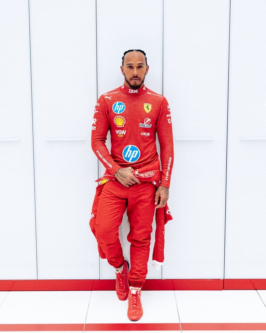 lewis-hamilton-ferrari