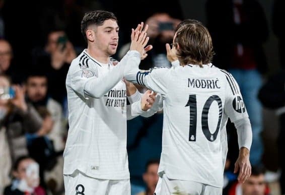 Federico Valverde e Luka Modrić foram protagonistas da vitória do Real Madrid contra o Minera (Foto: Reprodução/Instagram)