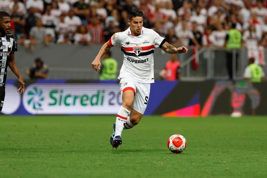 James Rodríguez marcou um dos gols do São Paulo contra o Inter de Limeira em Brasília em 2024