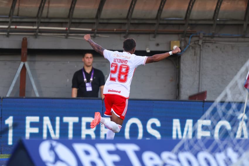 Caxias x Internacional - semifinal do Campeonato Gaúcho. Vitinho. Foto: Ricardo Duarte/SC Internacional