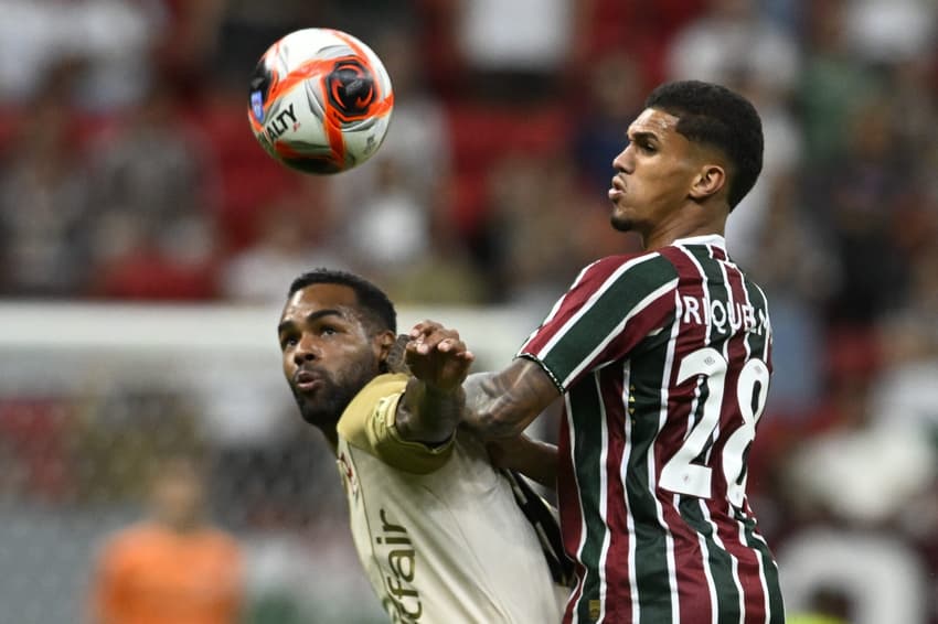Vasco x Fluminense - Alex Teixeira