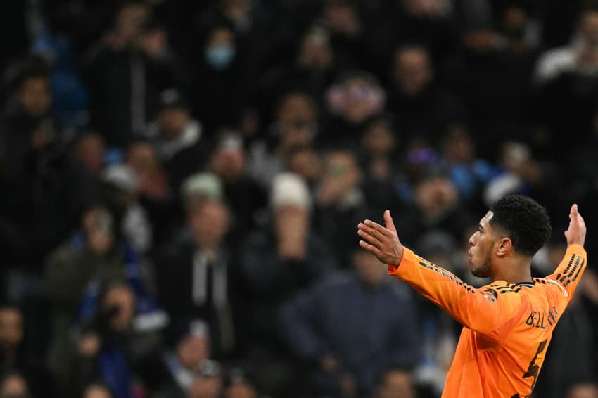 Jude Bellingham comemora gol decisivo em Manchester City x Real Madrid (Foto: Oli Scarff/AFP)