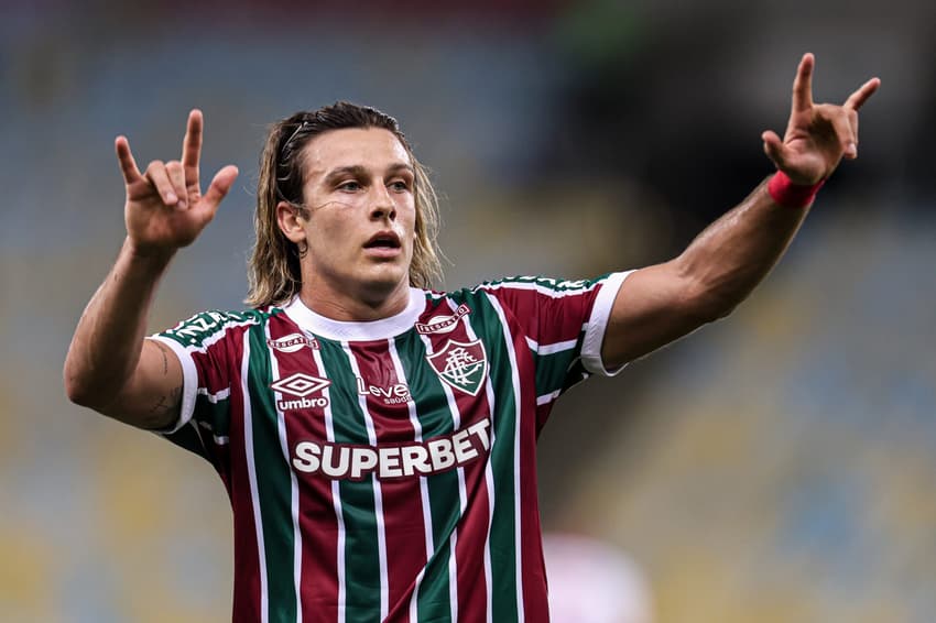 Canobbio celebra segundo gol marcado pelo Fluminense no jogo contra o Bangu