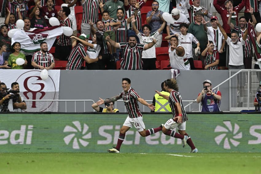 Germán Cano comemora gol da virada do Fluminense sobre o Vasco