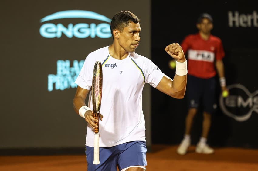 Thiago Monteiro em ação no Rio Open