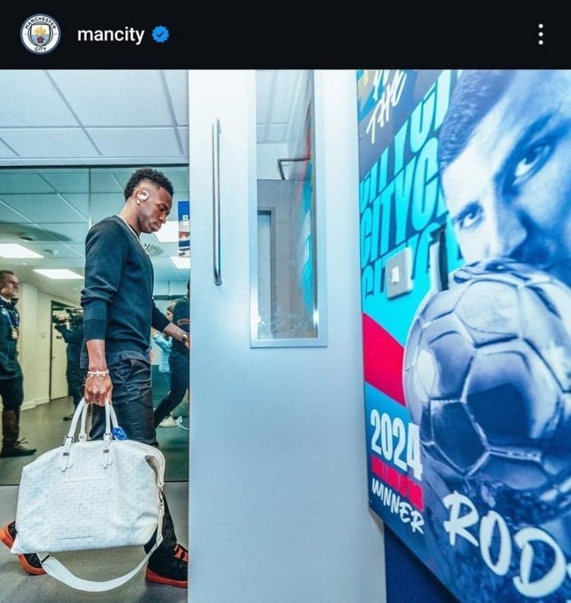 Postagem que provocava Vini Jr., do Real Madrid, foi apagada pelo perfil oficial do Manchester City (Foto: Reprodução)