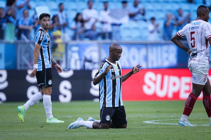 GAUCHO 2025, GREMIO X SAO LUIZ-RS  último confronto do Grêmio, antes de enfrentar o Juventude pelo Campeonato Gaúcho