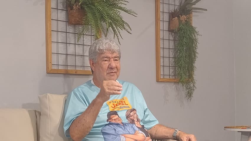 Joel Santana concedeu entrevista exclusiva ao Lance!