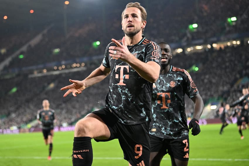 Harry Kane comemora gol pelo Bayern de Munique diante do Celtic (Foto: Andy Buchanan/AFP)