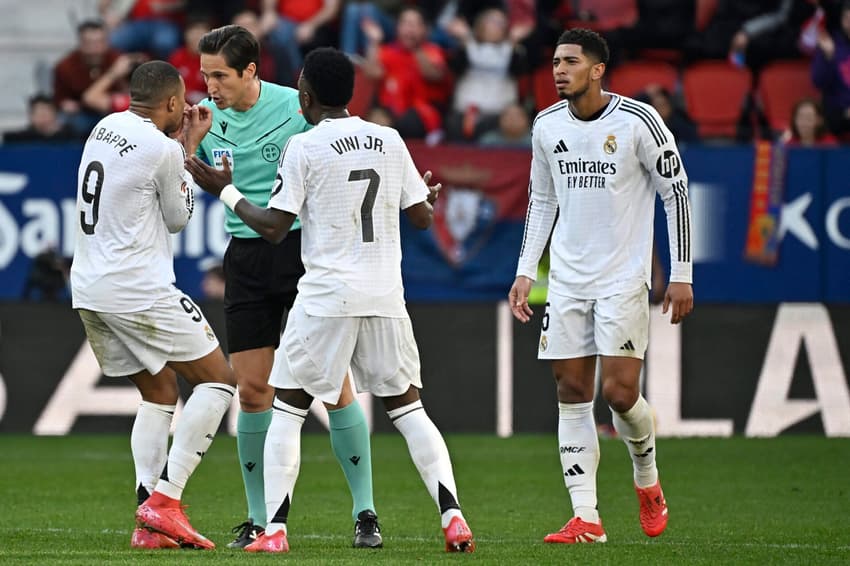 Osasuna x Real Madrid - Munuera Montero