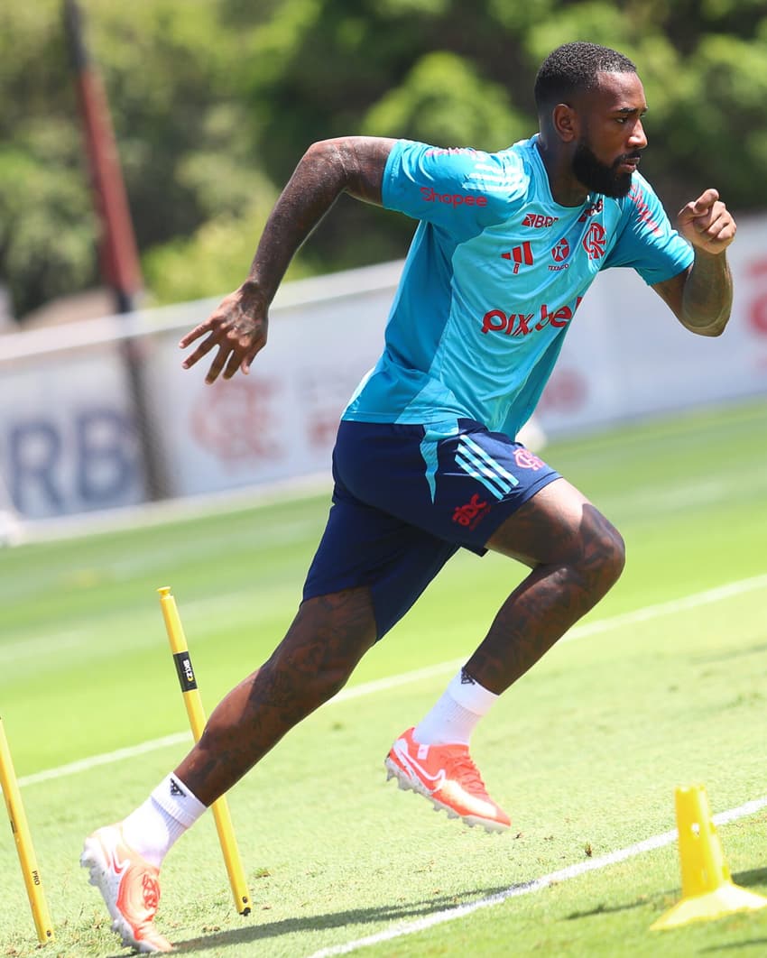 Gerson em treino do Flamengo. (Foto: Gilvan de Souza/Flamengo)