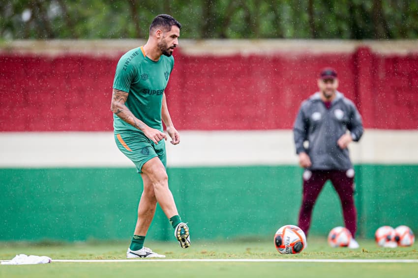 Renato Augusto treinando pelo Fluminense antes da lesão. (Foto: Marina Garcia/FFC)