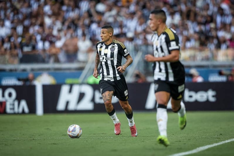 Guilherme Arana, lateral do Atlético-MG (Foto: Pedro Souza/Atlético-MG)