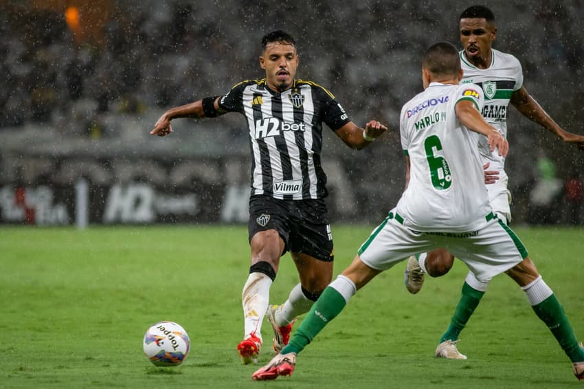 Gabriel Menino, no jogo Atlético-MG 1 x 1 América, em 2025 (Foto: Fernando Moreno/AGIF)