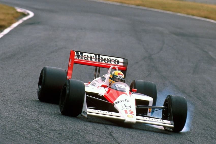 Ayrton-Senna-GP-do-Japao-1988-McLaren-MP4-4-Foto-McLaren-Divulgacao