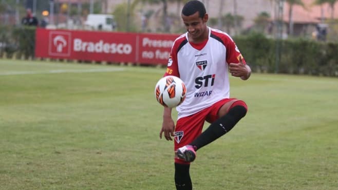 Lucas Evangelista foi revelado pelo São Paulo (Foto: Divulgação / São Paulo FC)