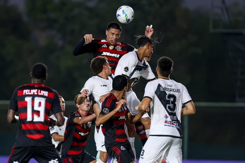 Flamengo-Danubio-2-Libertadores-sub20