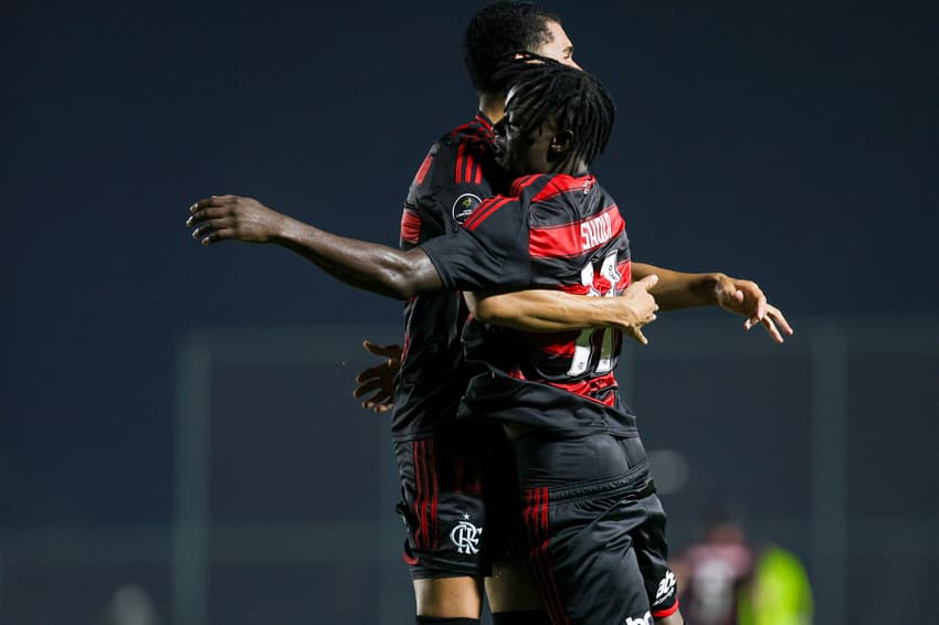 Jogadores do Flamengo comemoram classificação às semifinais da Libertadores Sub-20
