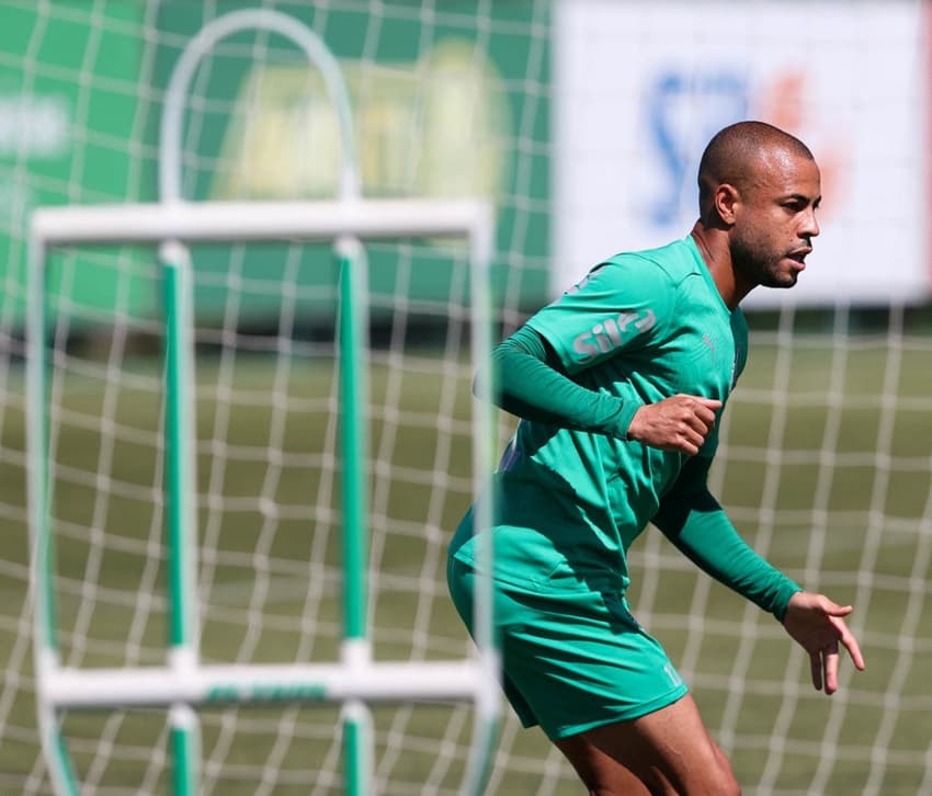 Mayke, lateral-direito do Palmeiras