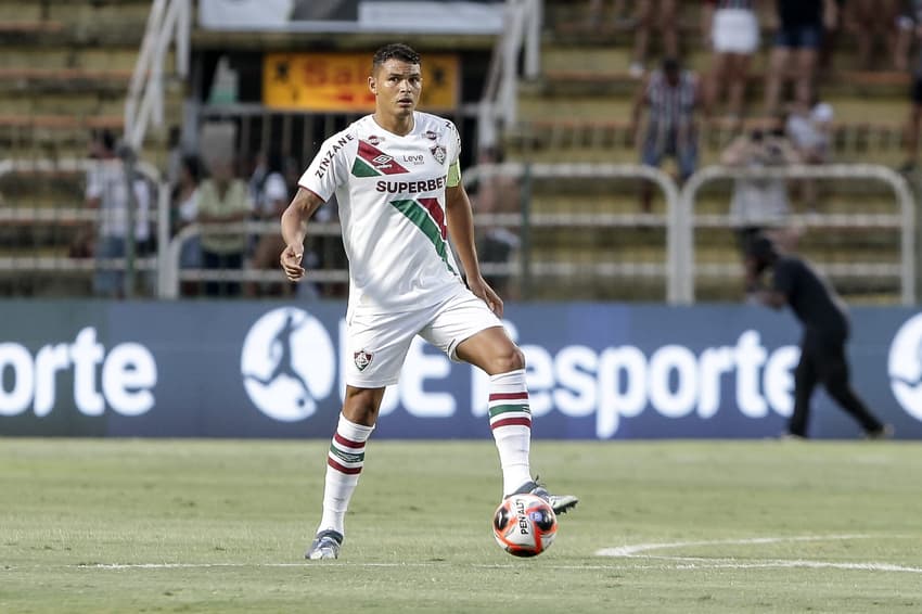 Thiago Silva retornou ao Fluminense no jogo contra o Volta Redonda após se recuperar de lesão no calcanhar