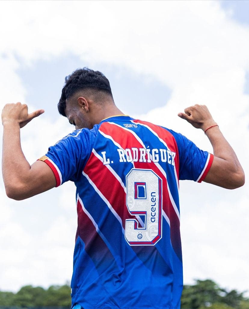 Novo camisa 9 do Bahia