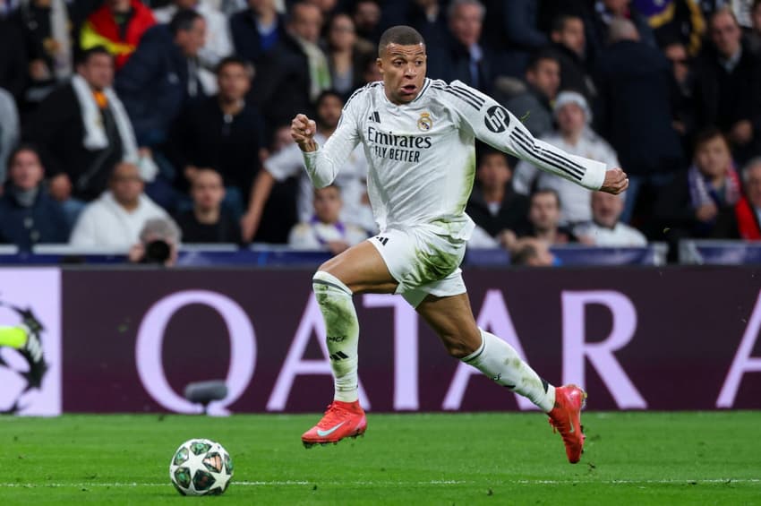 Jogos de hoje: o Real Madrid vai a campo para enfrentar o Villareal, em jogo válido pelo Campeonato Espanhol (Foto: Thomas COEX / AFP)