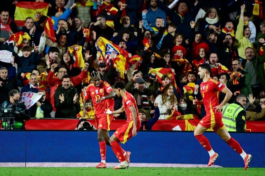 Jogos de hoje: comandada por Lamine Yamal e cia, a Espanha enfrenta a França na semifinal da Nations League (Foto: José Jordán/AFP)