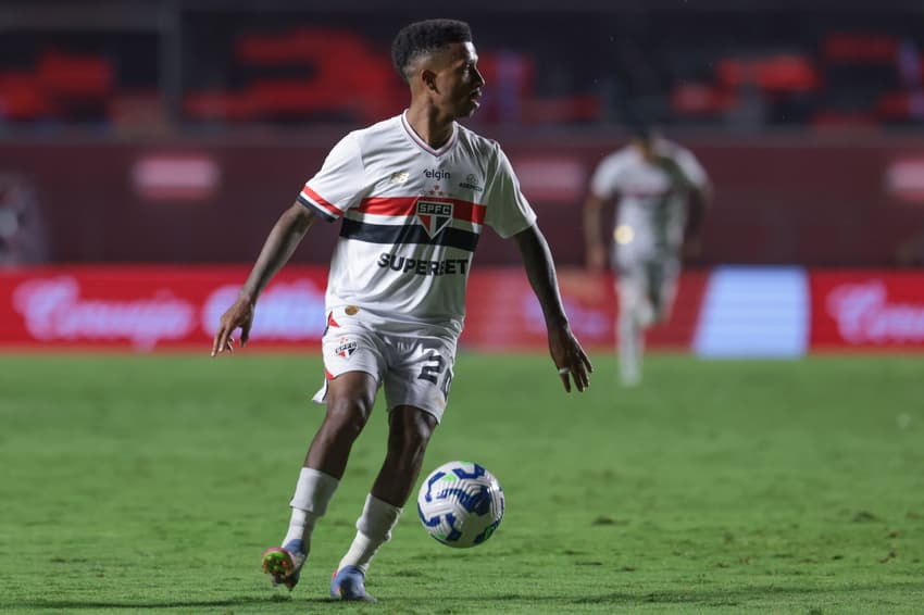 Marcos Antônio pelo São Paulo