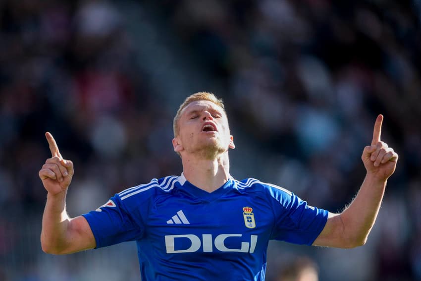 Alemão está em alta no Real Oviedo (Foto: Divulgação)