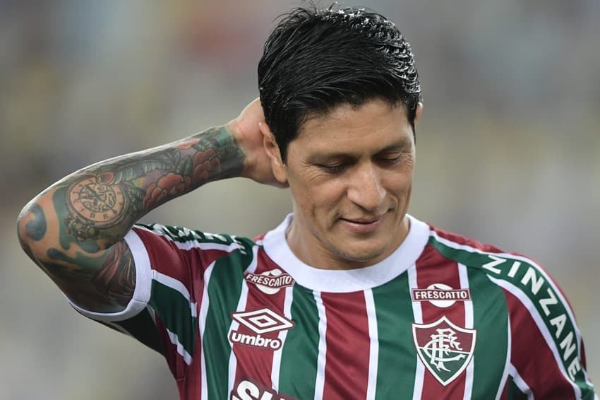 Cano em campo pelo Fluminense na Copa do Brasil